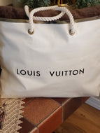 NEW SUMMER TOTE